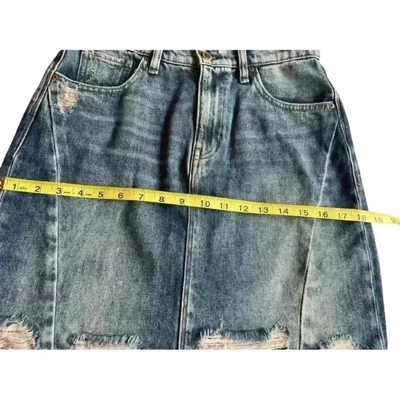 HUDSON  LULU DISTRESSED 5 POCKET WOMEN’S DENIM PENCIL SKIRT•MEDIUM DENIM… - Picture 4 of 10